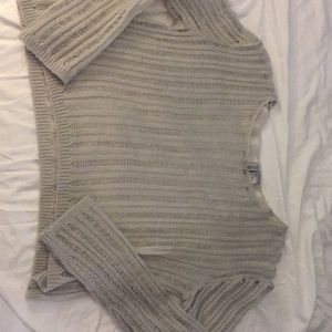 Grey knit cropped sweater